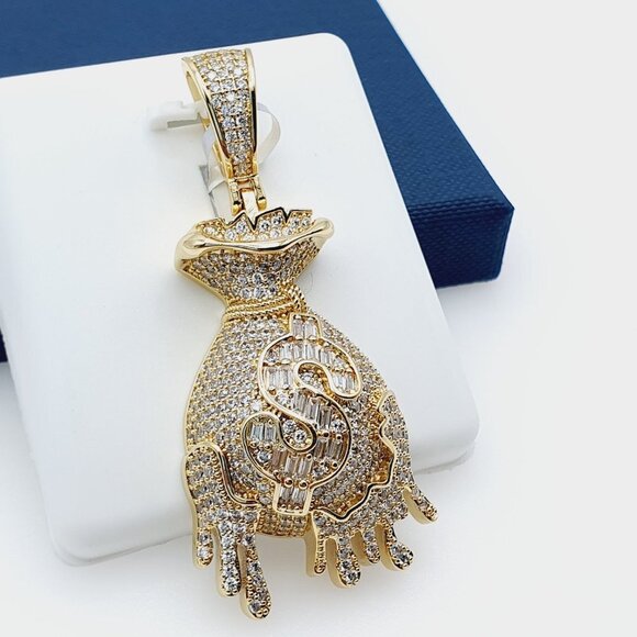 14K Gold Plated Cubic Zircon Pendant, EVBRS623 - Picture 3 of 10